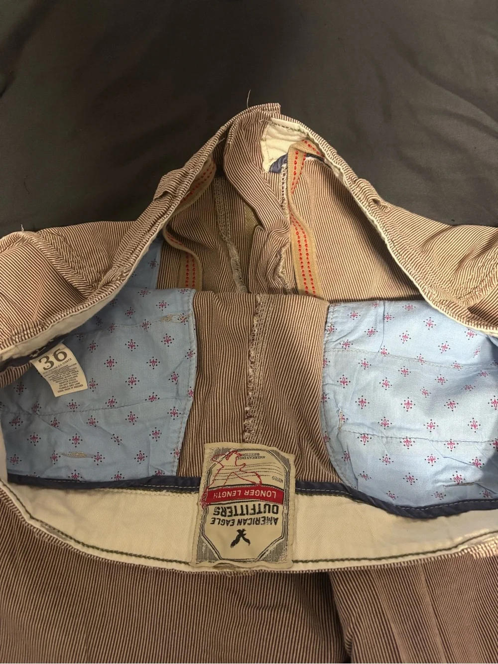 American Eagle Outfitters Men's Light Brown Cargo Shorts